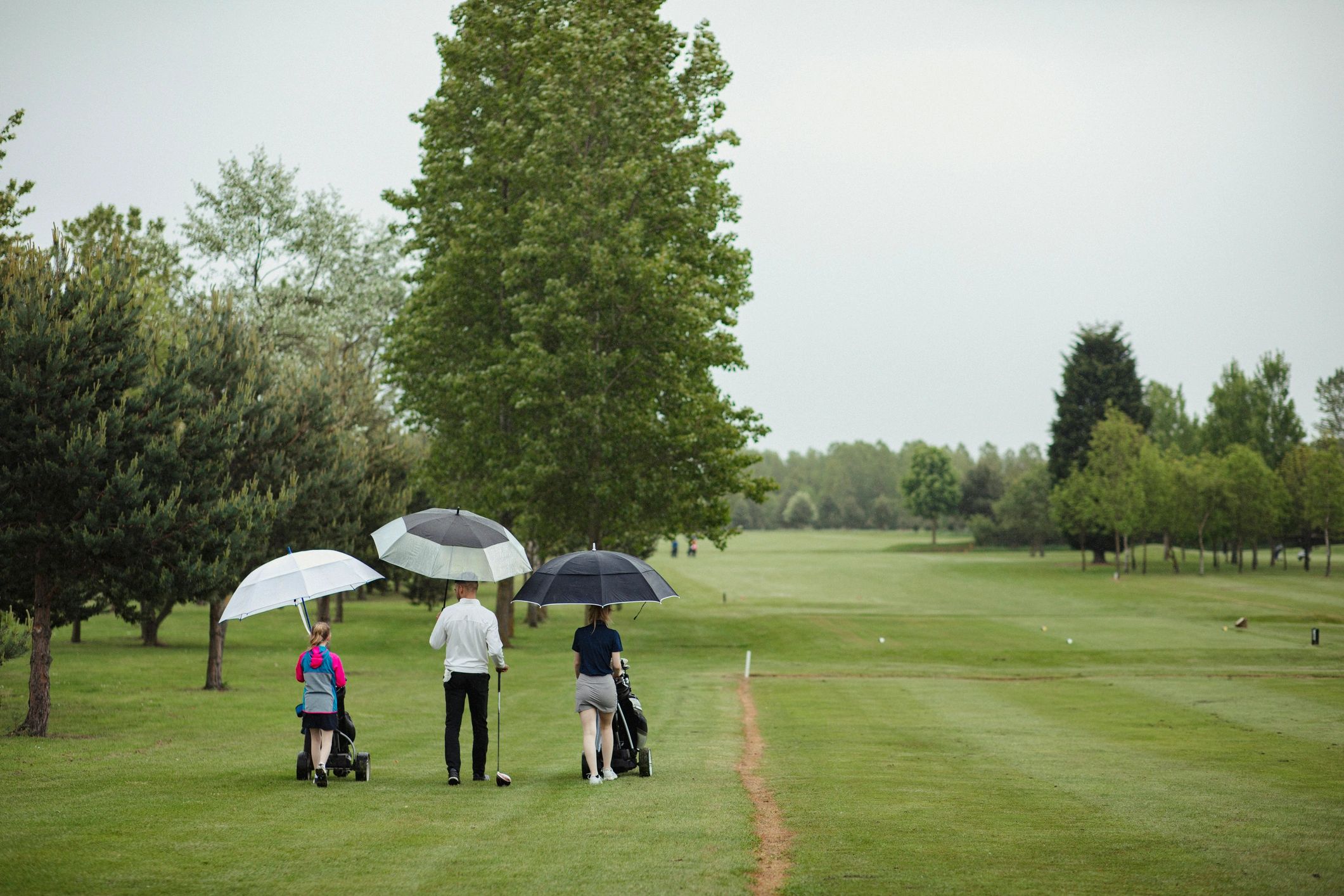 To The Tee coaching team on the course